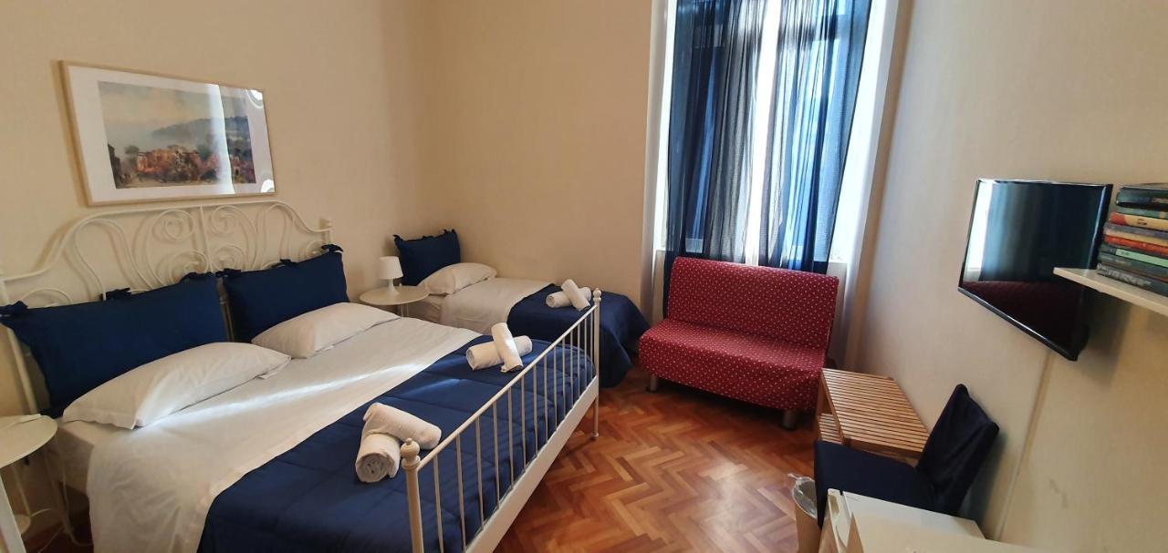 Napol-In Hotel Naples Exterior photo